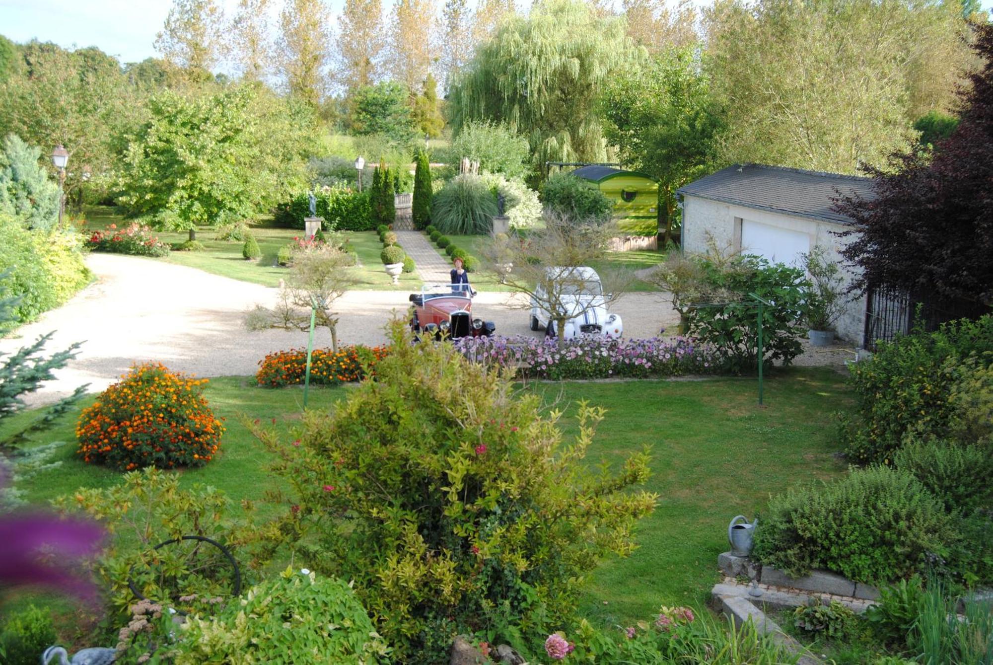 Hotel Les meublés du Grand Logis Marchais  Exterior foto